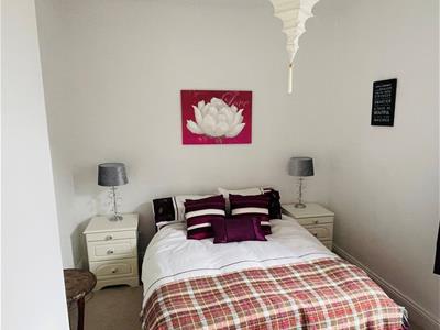 Bedroom2